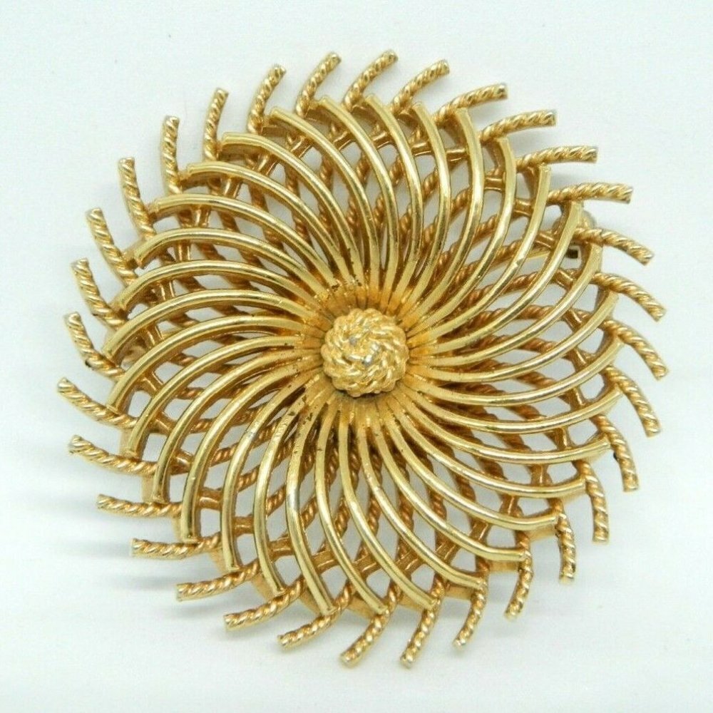 Crown Trifari Modernist Abstract Filigree Brooch